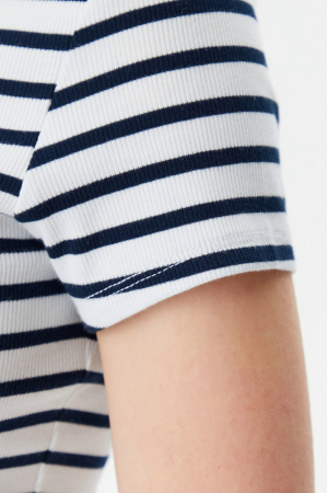 Tricou Dama Tommy Hilfiger DW0DW17383 [4]