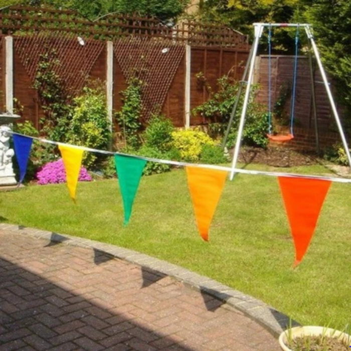 Banner stegulete, 48 steaguri multicolore, lungime ghirlanda 30 m, poliester [3]