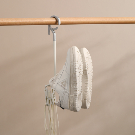 Umeras Incaltaminte [6]