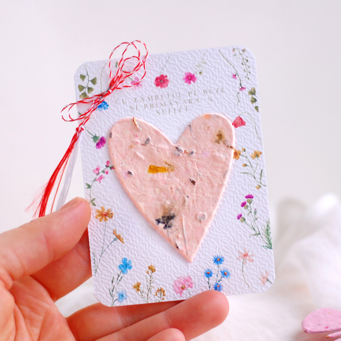 Martisor lalea hartie plantabila cu seminte si petale de flori [1]