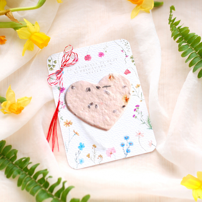 Martisor lalea hartie plantabila cu seminte si petale de flori [2]