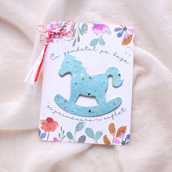 Martisor căluț din hârtie plantabila cu  insertii de semințe și petale de flori [1]