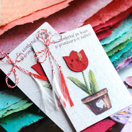 Martisoare - Martisor lalea hartie plantabila cu seminte si petale de flori