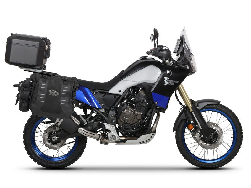 Kituri complete TERRA Shad - Complete set of SHAD TERRA TR40 adventure saddlebags and SHAD TERRA BLACK aluminium 37L topcase, including mounting kit SHAD YAMAHA Tenere 700 XTZ690
