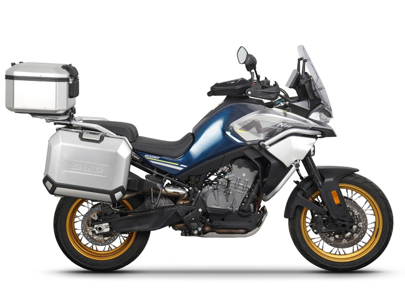 Set complet de cutii de aluminiu SHAD TERRA, 48L cutie centrala si 47L / 47L cutii laterale, incluzand kit montaj si placa SHAD CF Moto 800MT [0]