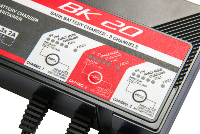 3 channels bank BS-BATTERY (suitable also for Lithium) 12V 2A [9]