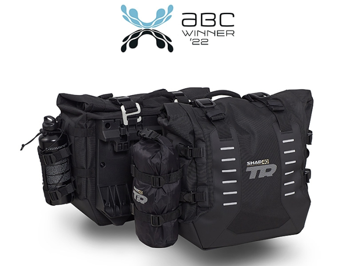 Complete set of SHAD TERRA TR40 adventure saddlebags and SHAD TERRA aluminium 48L topcase, including mounting kit SHAD YAMAHA Tenere 700 XTZ690 [2]