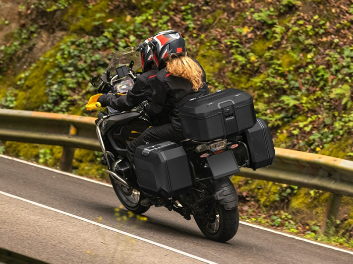 Cutie centrala aluminiu SHAD Terra TR55 D0TR55200B PURE BLACK [8]