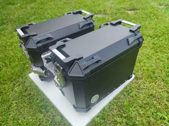 Cutii laterale Coocase X4 aluminiu 2x28L [10]