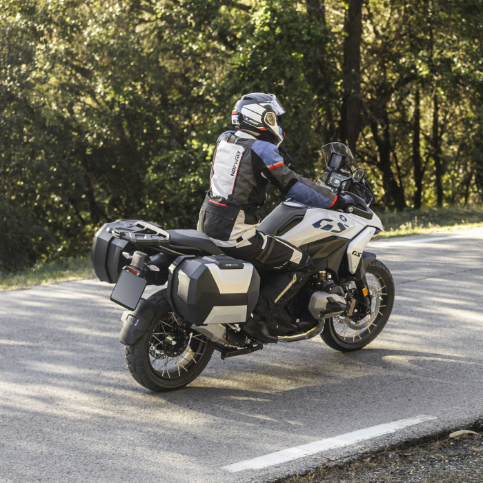 Cutii laterale SHAD SH38X D0B38106 Expandabil: 46-52-58 Litri carbon [17]