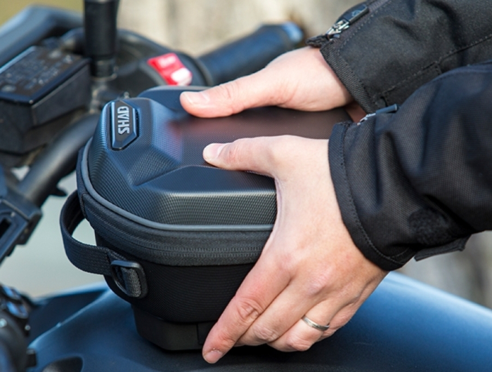 Geanta de rezervor (tank bag) SHAD E03 cu sistem click 3L [11]