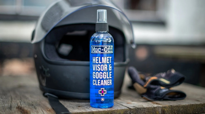 Helmet, Visor and Goggle Cleaning Kit V2 MUC-OFF [6]
