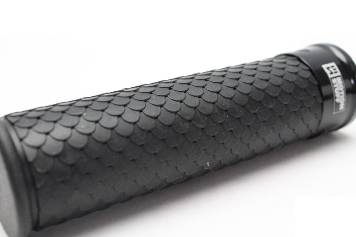 Mansoane MOTION STUFF HERITAGE Negru [4]