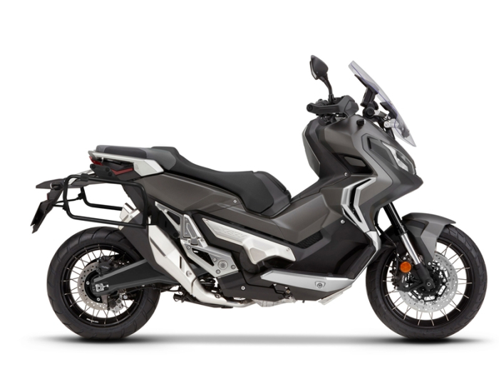 Set complet de 36L / 36L cutii laterale de aluminium SHAD TERRA, incluzand kit montaj SHAD HONDA X-ADV 750 [10]