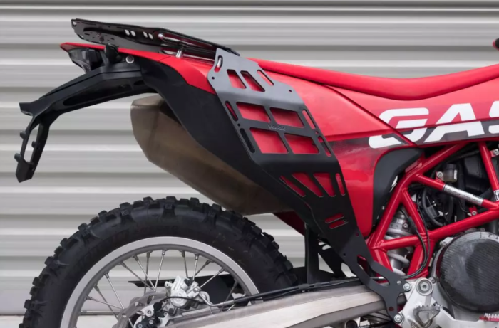 Set suporti  genti laterale + central Gas Gas 700 [4]