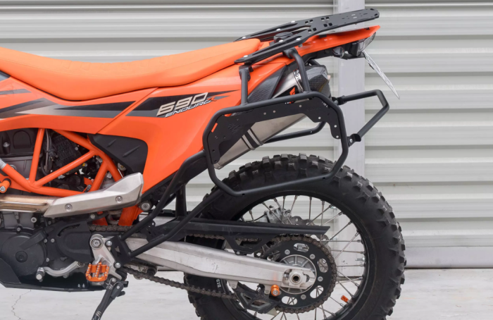 Suporti laterali genti KTM 690 19- [4]