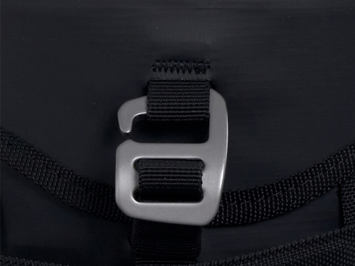 Waterproof Tank Bag SHAD SW23B [8]