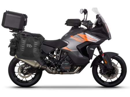 TRANSPORT & DEPOZITARE - Complete set of SHAD TERRA TR40 adventure saddlebags and SHAD TERRA BLACK aluminium 55L topcase, including mounting kit SHAD KTM Super Adventure 1290 (R, S)