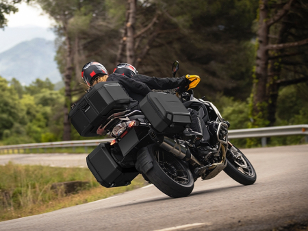 Cutie centrala aluminiu SHAD Terra TR55 D0TR55200B PURE BLACK [8]