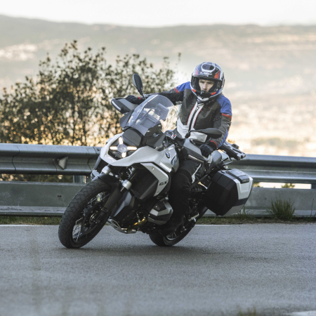 Cutii laterale SHAD SH38X D0B38106 Expandabil: 46-52-58 Litri carbon [11]