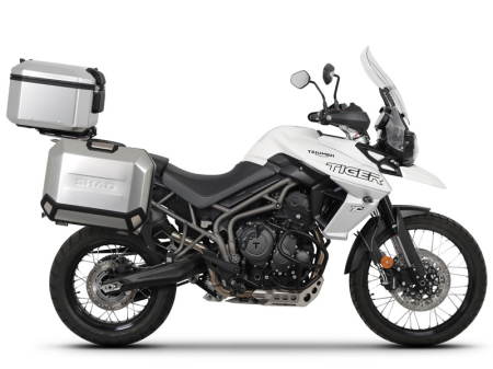 TRANSPORT & DEPOZITARE - Set complet de cutii aluminiu SHAD TERRA, 48L cutie centrala si 36L / 47L cutii laterale, incluzand set de montaj si placa SHAD TRIUMPH Tiger 800
