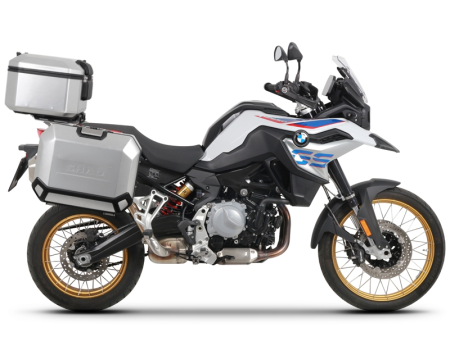 TRANSPORT & DEPOZITARE - Set complet de cutii de aluminiu SHAD TERRA, 48L cutie centrala si 47L / 47L cutii laterale, incluzand kit montaj si placa SHAD BMW F750 GS / F850 GS