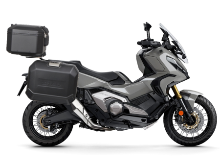 TRANSPORT & DEPOZITARE - Set complet de cutii de aluminiu, SHAD TERRA NEGRU, 48L cutie centrala si 47L / 47L cutii laterale, incluzand kit de montaj si placa SHAD HONDA X-ADV 750