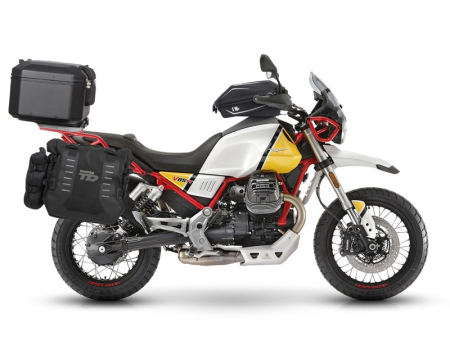 TRANSPORT & DEPOZITARE - Set complet de genti laterale adventure SHAD TERRA TR40 si topcase din aluminiu SHAD TERRA BLACK 48L, incluzand kitul de montaj SHAD MOTO GUZZI V 85 TT