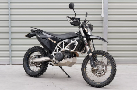 Suporti genți laterale Husqvarna 701 [4]