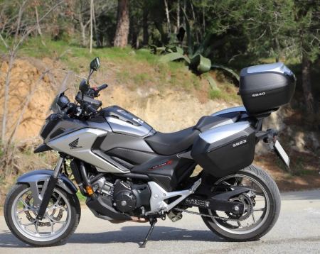 Top case Shad SH40 aspect aluminiu cutie valiza moto [3]