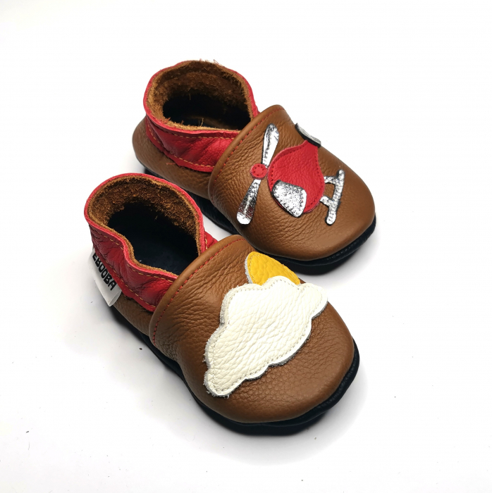 Botosei din piele naturala, cu Model ELICOPTER. [3]