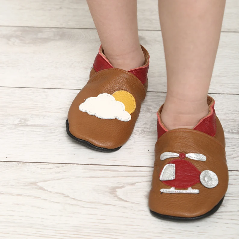 Botosei din piele naturala, cu Model ELICOPTER. [14]