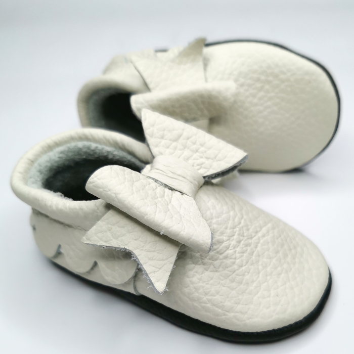 Botosei din piele naturala, cu Model FUNDITA ALB. [3]