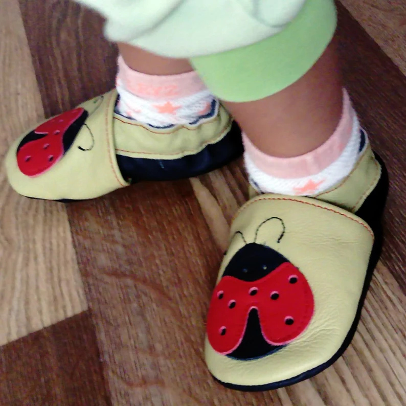 Botosei din piele naturala, cu Model BUBURUZA. [11]