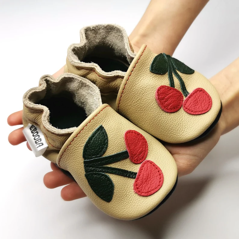 Botosei din piele naturala, cu Model CIRESE. [10]