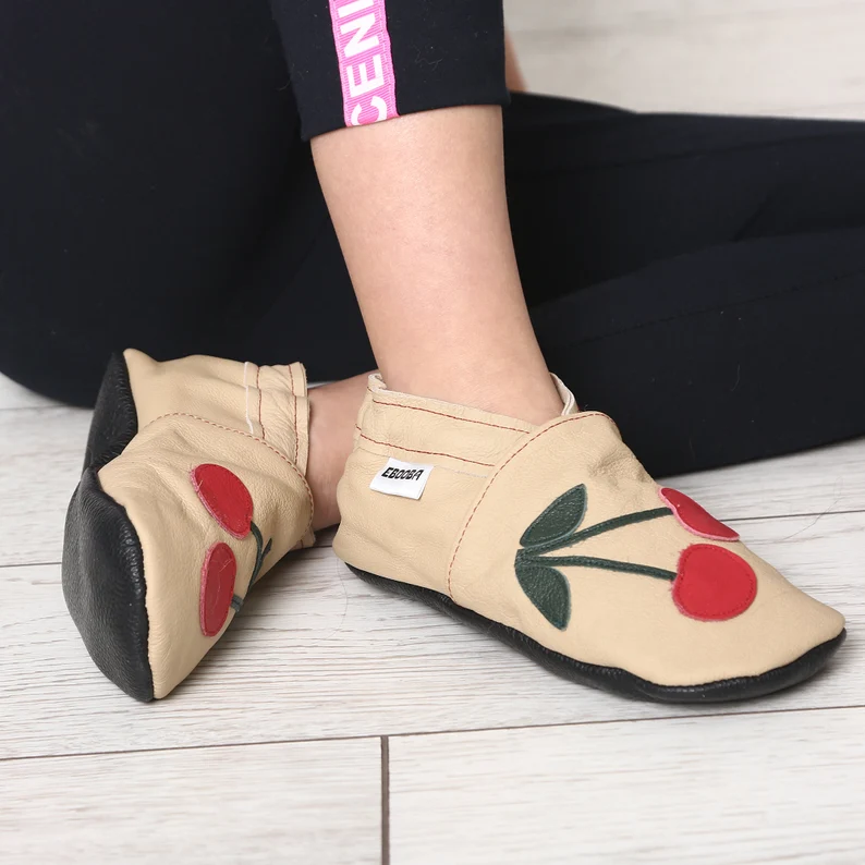 Botosei din piele naturala, cu Model CIRESE. [13]