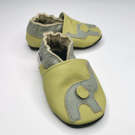 Botosei Fetite - Botosei din piele naturala, cu Model ELEFANT.