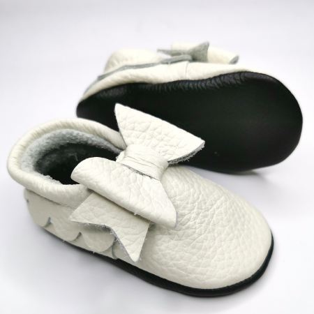 Botosei din piele naturala, cu Model FUNDITA ALB. [3]