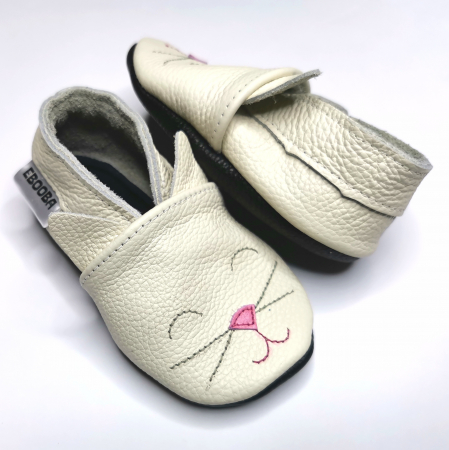 Botosei din piele naturala, cu Model PISICA ALB. [5]