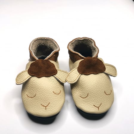 Botosei Fetite - Botosei din piele naturala, cu Model OAIE.