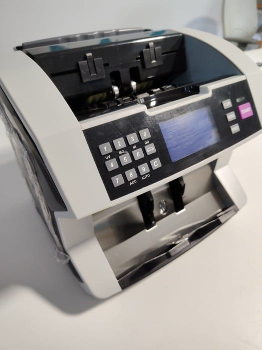 Masina de numarat bancnote profesionala cu feeder ORIZONTAL Bill Counter 950 UV/MG/IR [2]