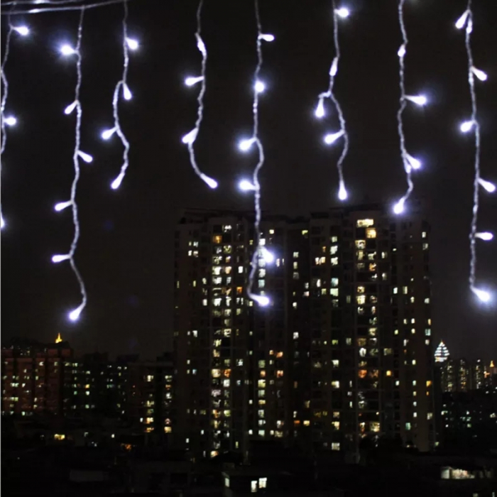 Instalatie franjuri cu LED-uri tip turturi, 12 metri interconectabile [2]