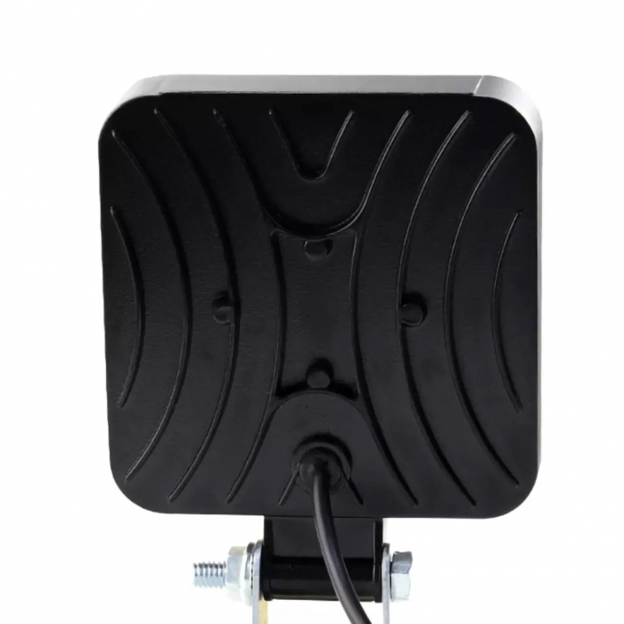 Proiector 16 LED 48 W auto Off-Road IP 67 [6]