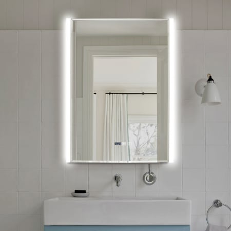 Oglinzi - Oglinda Cu LED J189 pentru baie 60x80 cm Sistem Dezaburire Senzor Touch Ceas Trei Tipuri de Lumina Smack