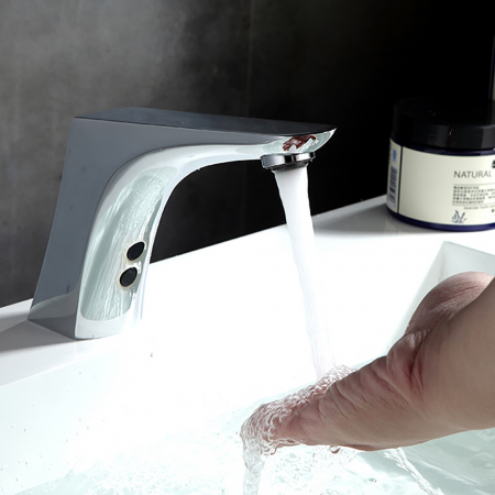 Baterie lavoar cu senzor Neo Vision design modern din alama crom [3]