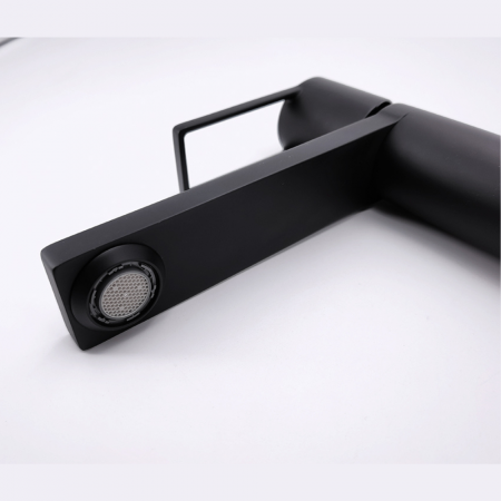 Baterie lavoar Simplicity SMK5002-1 design moderndin alama negru Smack [1]