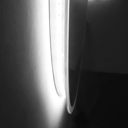 Oglinda LED Si Touch Cu Functie Dezburire Rotunda 60 cm cu trei tipuri de lumina Smack J182-60 [2]