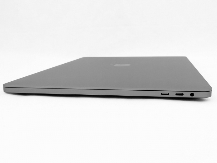 RESIGILAT - MacBook Pro 16" 2019 A2141 - i9 2.3 GHz, 16 Gb RAM, SSD 1 Tb, Intel UHD Graphics 630 [7]