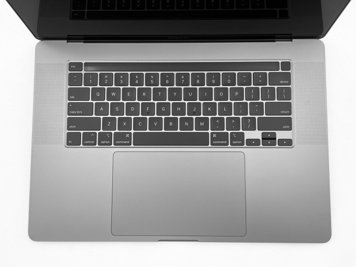 RESIGILAT - MacBook Pro 16" 2019 A2141 - i9 2.3 GHz, 16 Gb RAM, SSD 1 Tb, Intel UHD Graphics 630 [4]