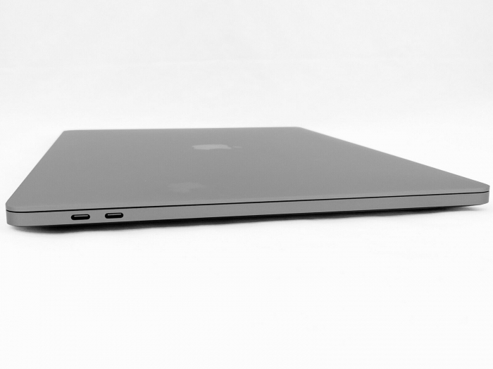 RESIGILAT - MacBook Pro 16" 2019 A2141 - i9 2.3 GHz, 16 Gb RAM, SSD 1 Tb, Intel UHD Graphics 630 [8]